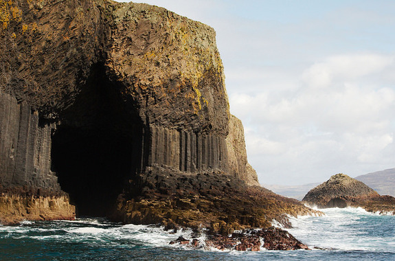 The Monumental Cave